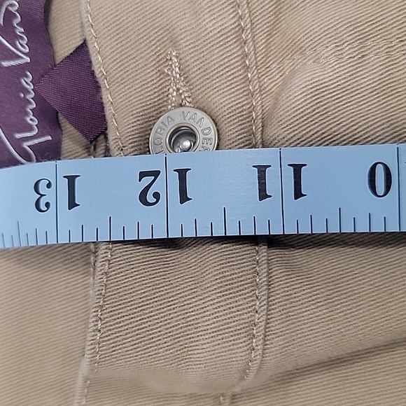 Gloria Vanderbilt Size 14 Amanda Khaki Colored Jeans, Excellent Used Condition - Picture 6 of 11